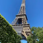 شقة Eiffel Sakura ~ Proche Tour Eiffel, Orsay, Rer C باريس