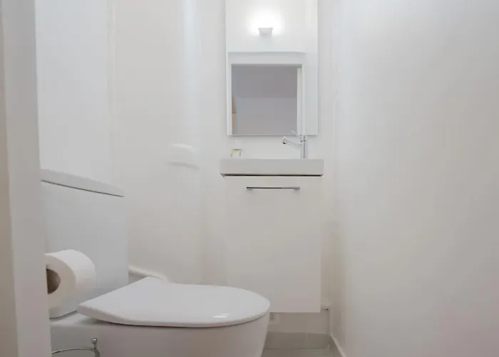 Eiffel Sakura ~ Proche Tour Eiffel, Orsay, Rer C Apartment *